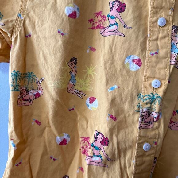 Mens Size S Hang Ten Pin Up Girl Hawaiian Shirt - Picture 3 of 6